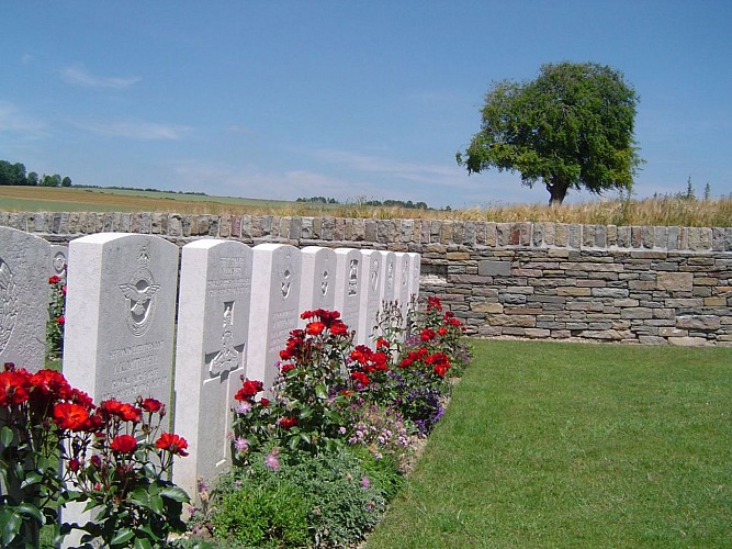 WAVANS BRITISH CEMETERY