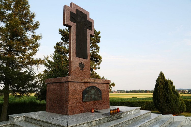 MEMORIAL DES POLONAIS