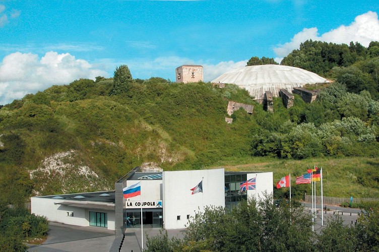 LA COUPOLE