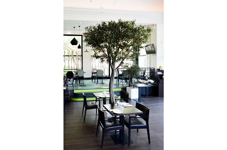 Le Café Barrière (Bar & encas)