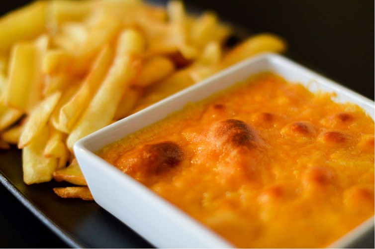 Le Café Barrière (Bar & encas)