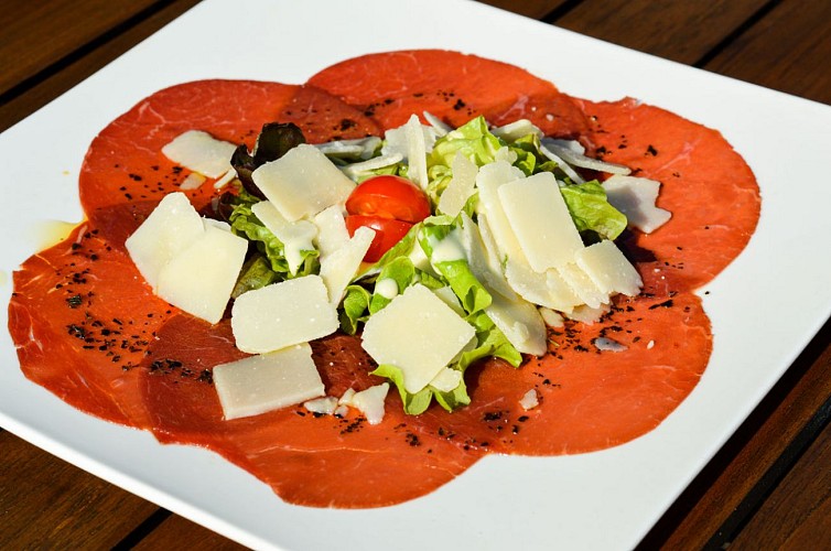 Le Café Barrière (Bar & encas)