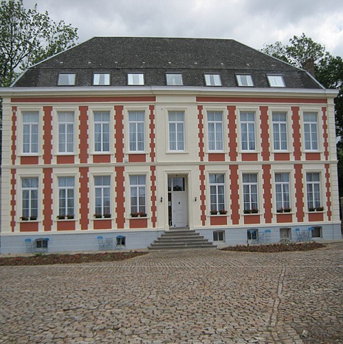 Chambres d'Hôtes du Château de Moulin-le-Comte