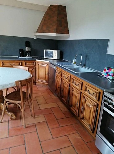 Les Lilas / Mme Roberval