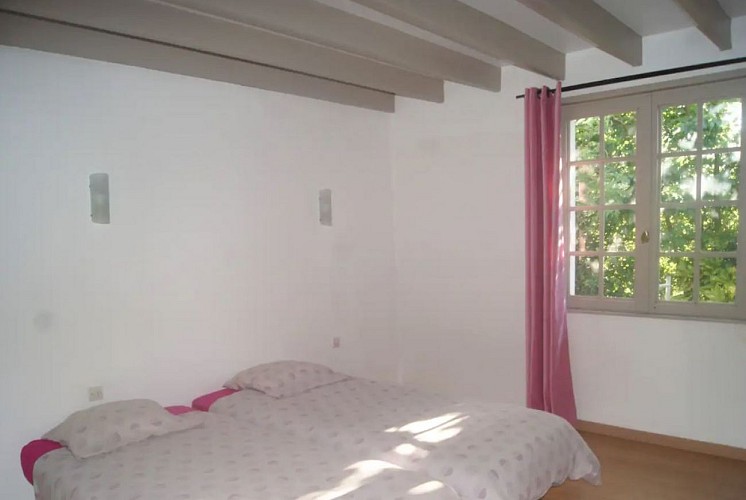 Les Lilas / Mme Roberval