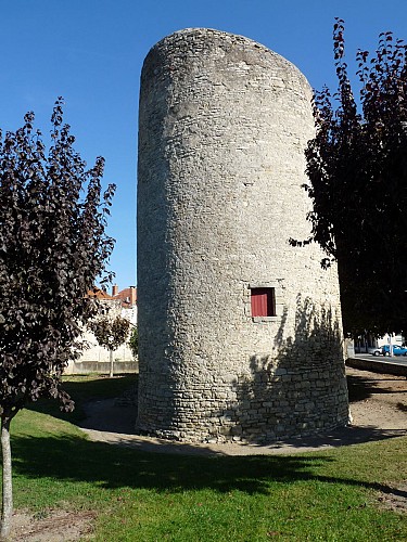 L'Histoire d'Aigueperse et des environs