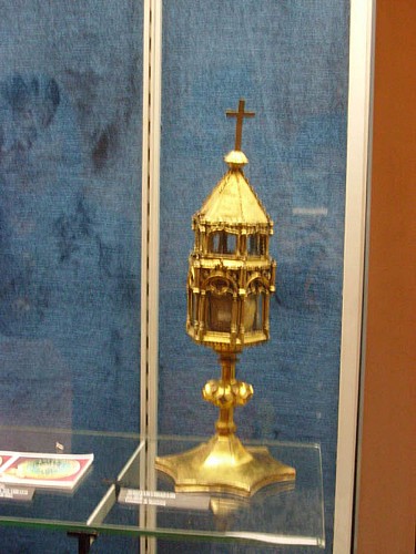 La crypte de la basilique Notre-Dame de Boulogne