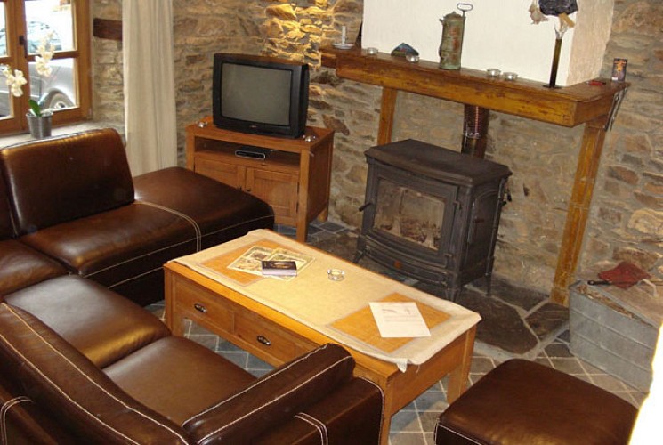 Vieux-logis-membre-salon