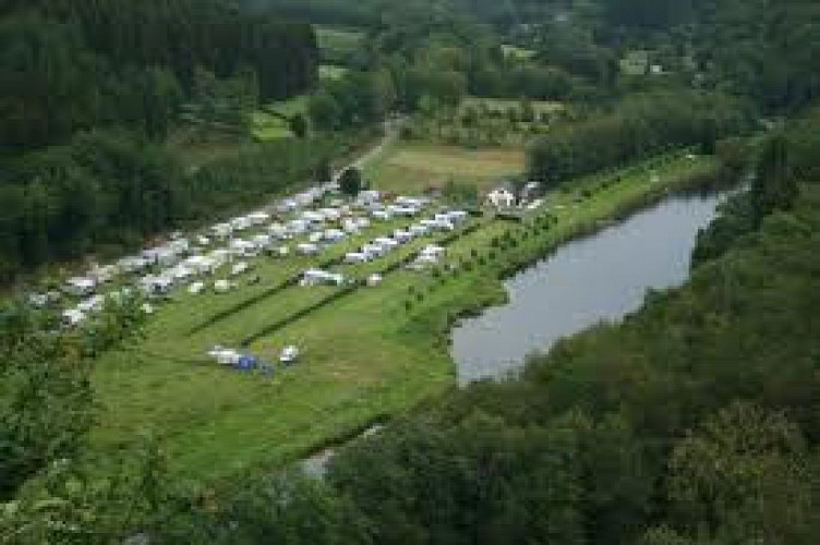 Camping-trou-du-cheval-chairiere