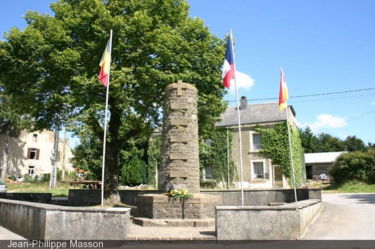 Dodenmonument van Poncelle (1914-1918)