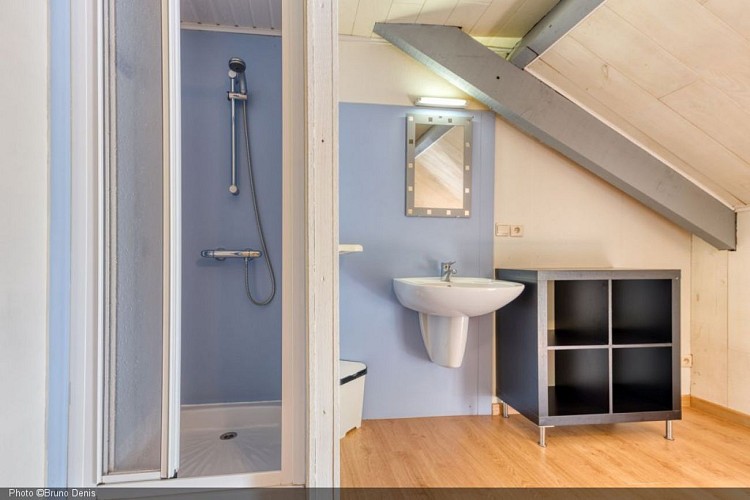 Chateau-Ferme-de-Laval-Grange-Chambre 1-2.jpg