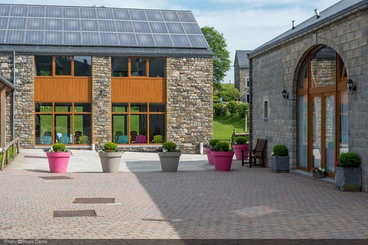 Chateau-Ferme-de-Laval-Grange 7.jpg