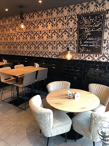 28468796_1852984831608822_8566218271871330761_n