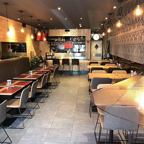 28576348_1853109054929733_5155452081443280065_n