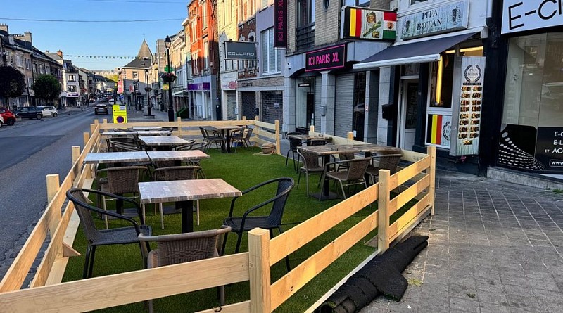 ©PitaBotan - terrasse