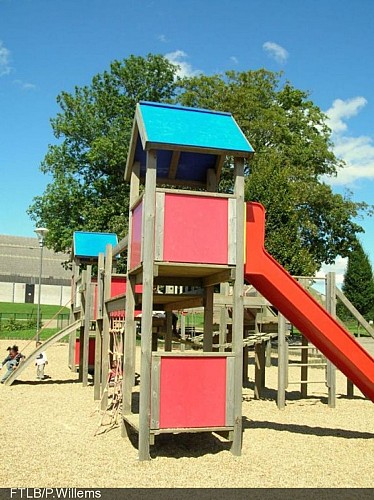 Libramont, Halle aux foires: plaine de jeux