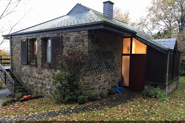 PDBA1.entree maison.mr.jpg