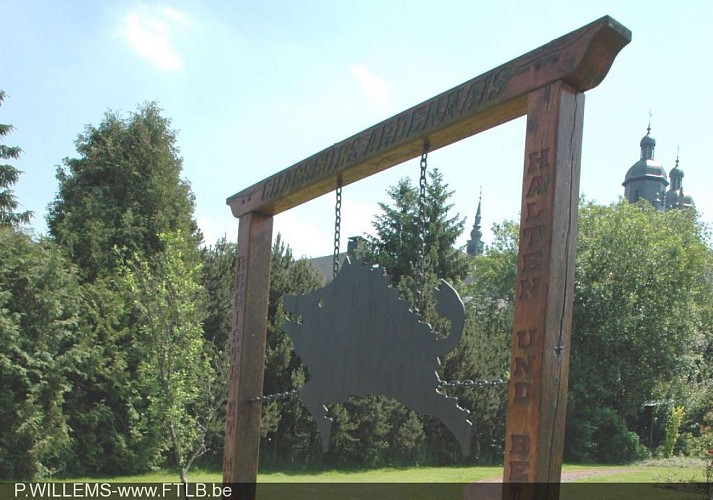 Monument opgedragen aan de "Chasseurs Ardennais"