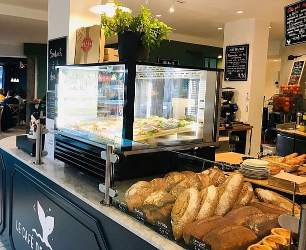 Café de la Baleine salle 1