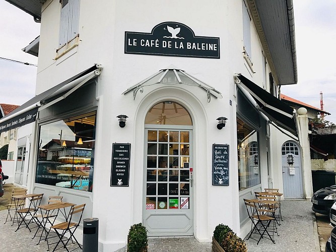 Cafe de la Baleine Biarritz devanture