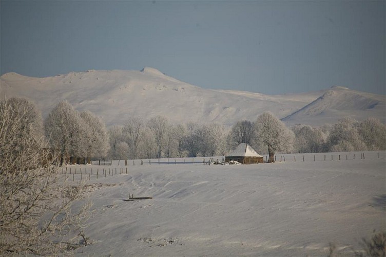 Plomb du Cantal et Col de Prat de Bouc