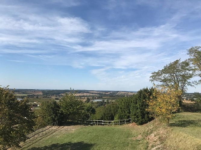 Cancon_Point de vue (2019) (800x600)