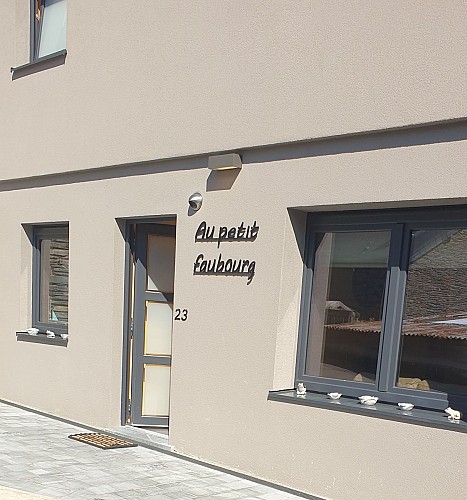 Au petit faubourg (2)