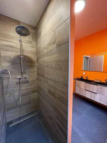 217652232_103130078721321_7819845034662347680_n