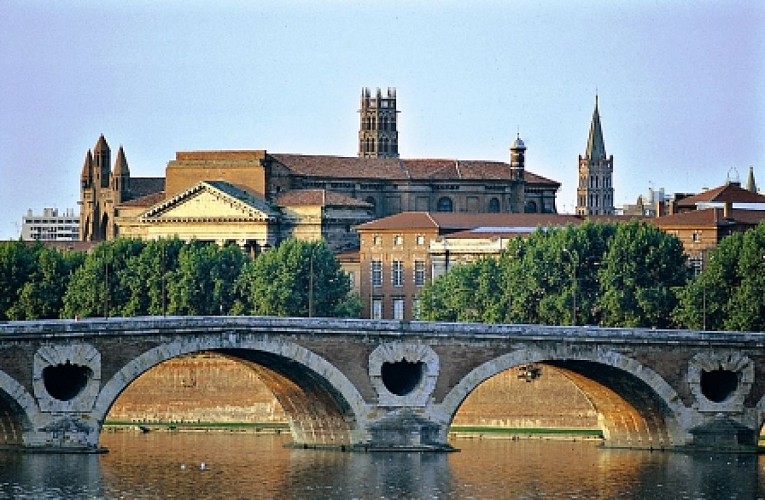 TOULOUSE TEAM OFFICE DE TOURISME