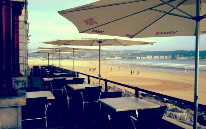 hegoa café hendaye restaurant plage