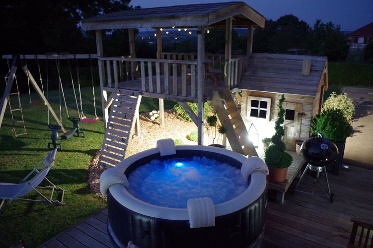 Magnifique villa avec jacuzzi