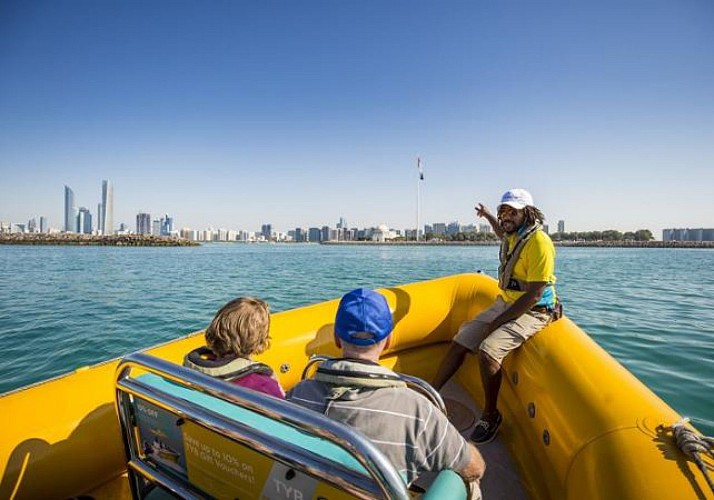 Croisière en Zodiac Yellow Boats à Abu Dhabi - Circuit Corniche et île Maya (1h40)