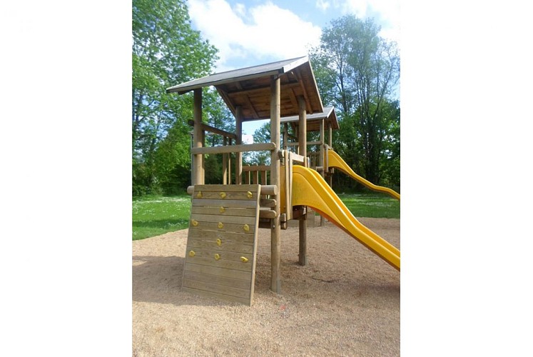 Aire de loisirs "La Plage" et Ile Foin