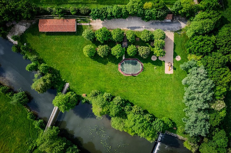 Aire de loisirs Asnois 2