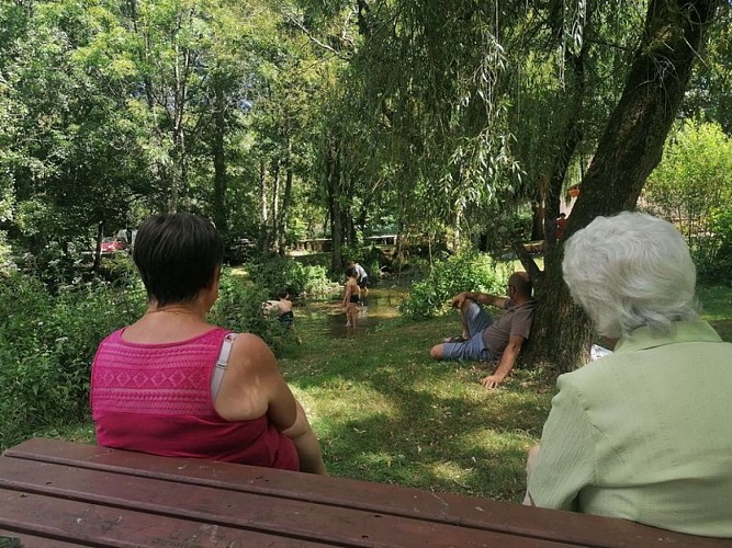 Aire de pique nique de Châtillon à Valence en Poitou_1