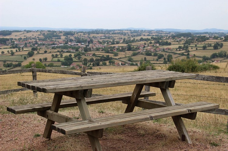 pique-nique-table-d-orientation