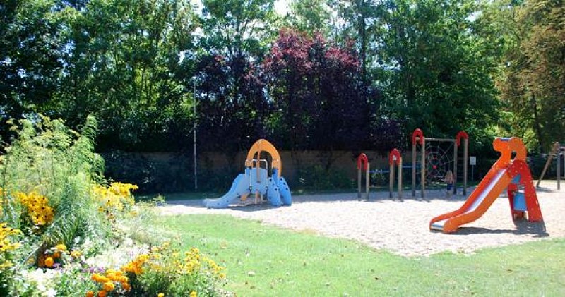 Aire de Loisirs de la Ribaudière