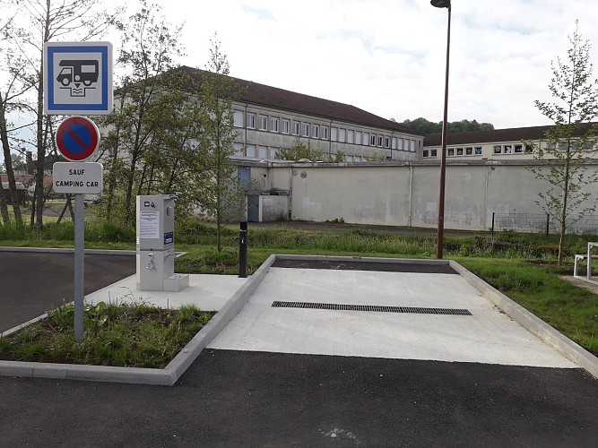 Aire de service camping car Jussey 