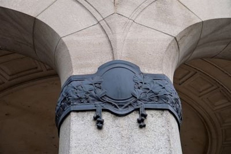 Art Nouveau BNP Paribas