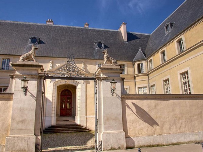 Hôtel des loups, Vieille Ville, XVIIIe