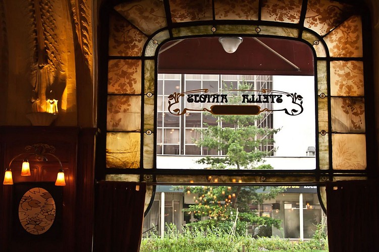 vitrail J. Gruber brasserie L'Excelsior, Art nouveau