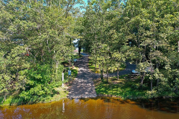 MiseàleauDroneCHAMPSAGLARD23_©CreuseTourisme