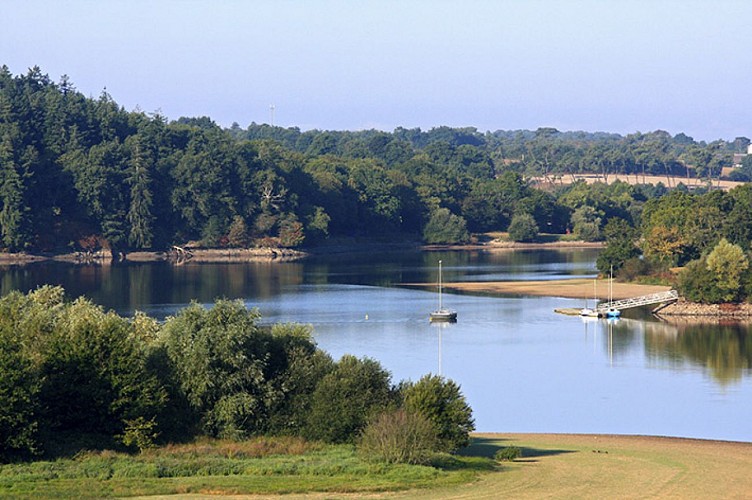 Etape 2 - de La Chapelle-Hermier au Pré (lac du Jaunay, La Chapelle-Hermier) – 7,1 km