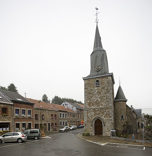 La tour et la flèche de l’église Notre-Dame-et-Saint-Jacques