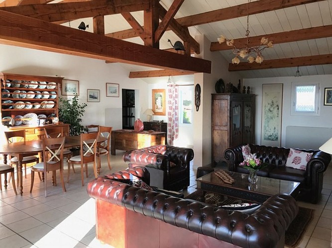 M ET MME PENHOAT - MAISON INDIVIDUELLE 10 PERSONNES