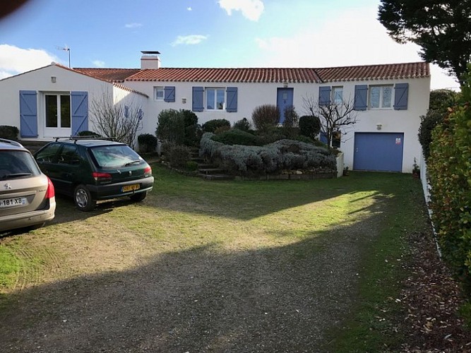 M ET MME PENHOAT - MAISON INDIVIDUELLE 10 PERSONNES