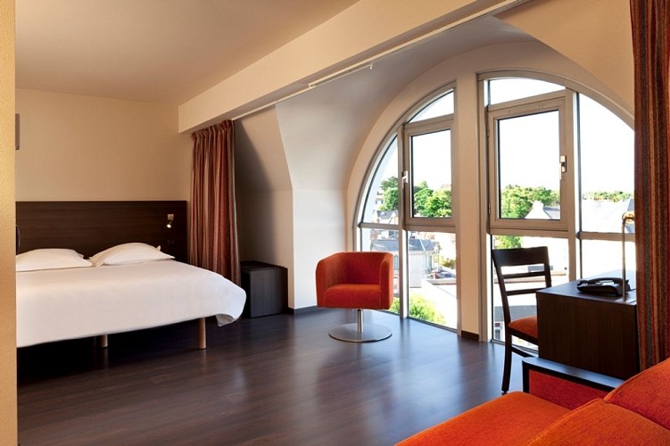 Escale Oceania Pornichet***