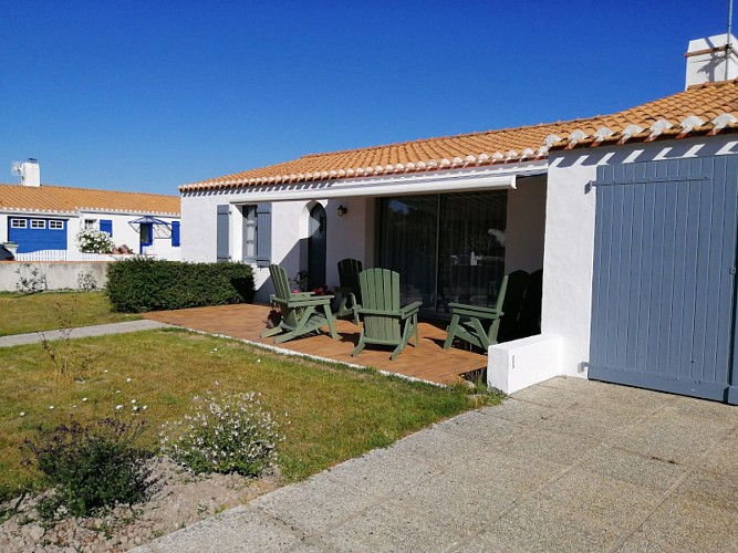 MME STAELENS - MAISON MITOYENNE 5 PERSONNES