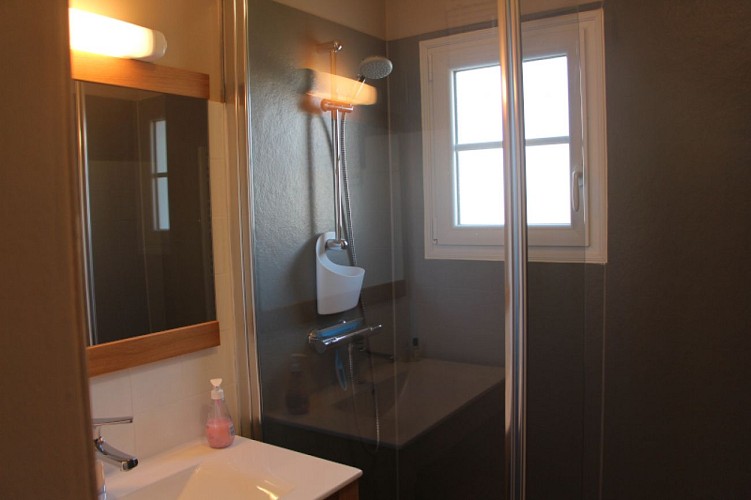 MME STAELENS - MAISON MITOYENNE 5 PERSONNES