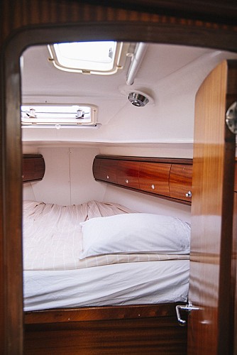 Intérieur cabine voilier